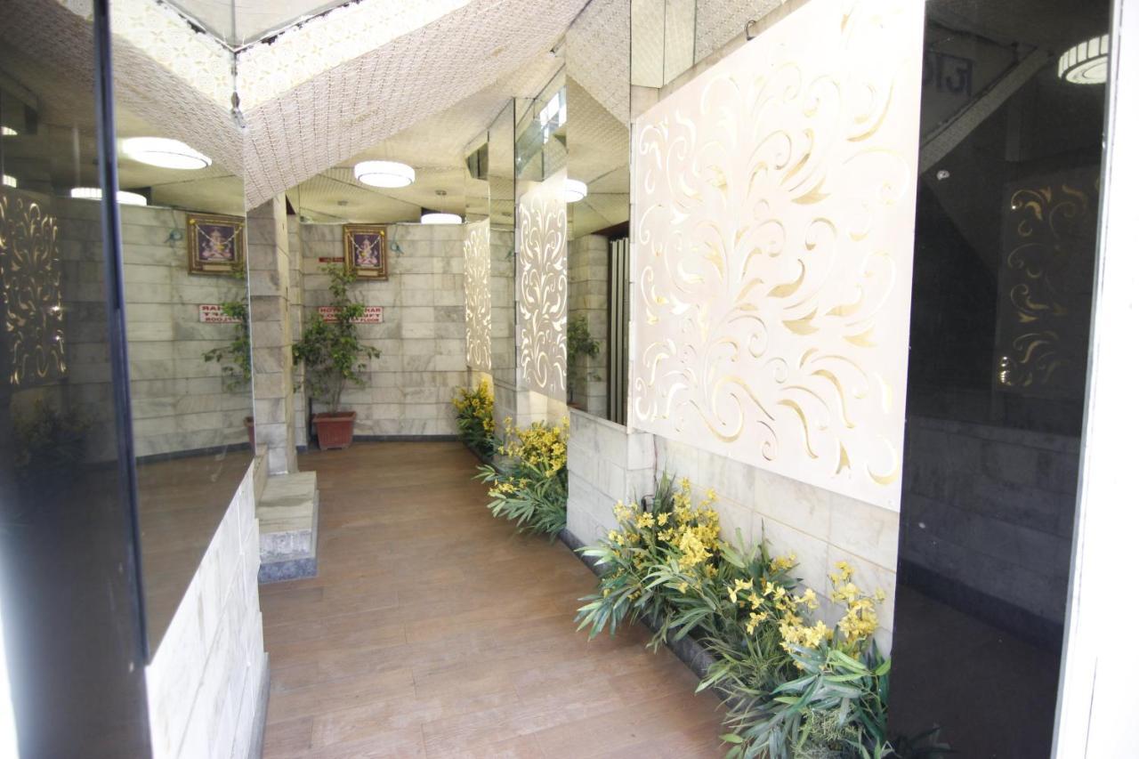 Hotel Tushar Pune Luaran gambar