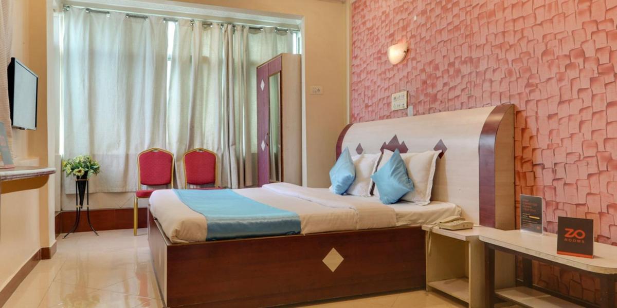 Hotel Tushar Pune Luaran gambar