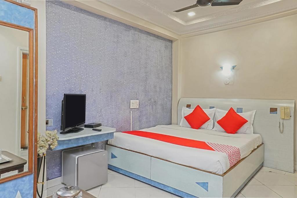Hotel Tushar Pune Luaran gambar